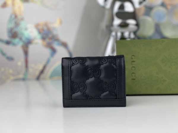 グッチ財布コピー背面デザイン